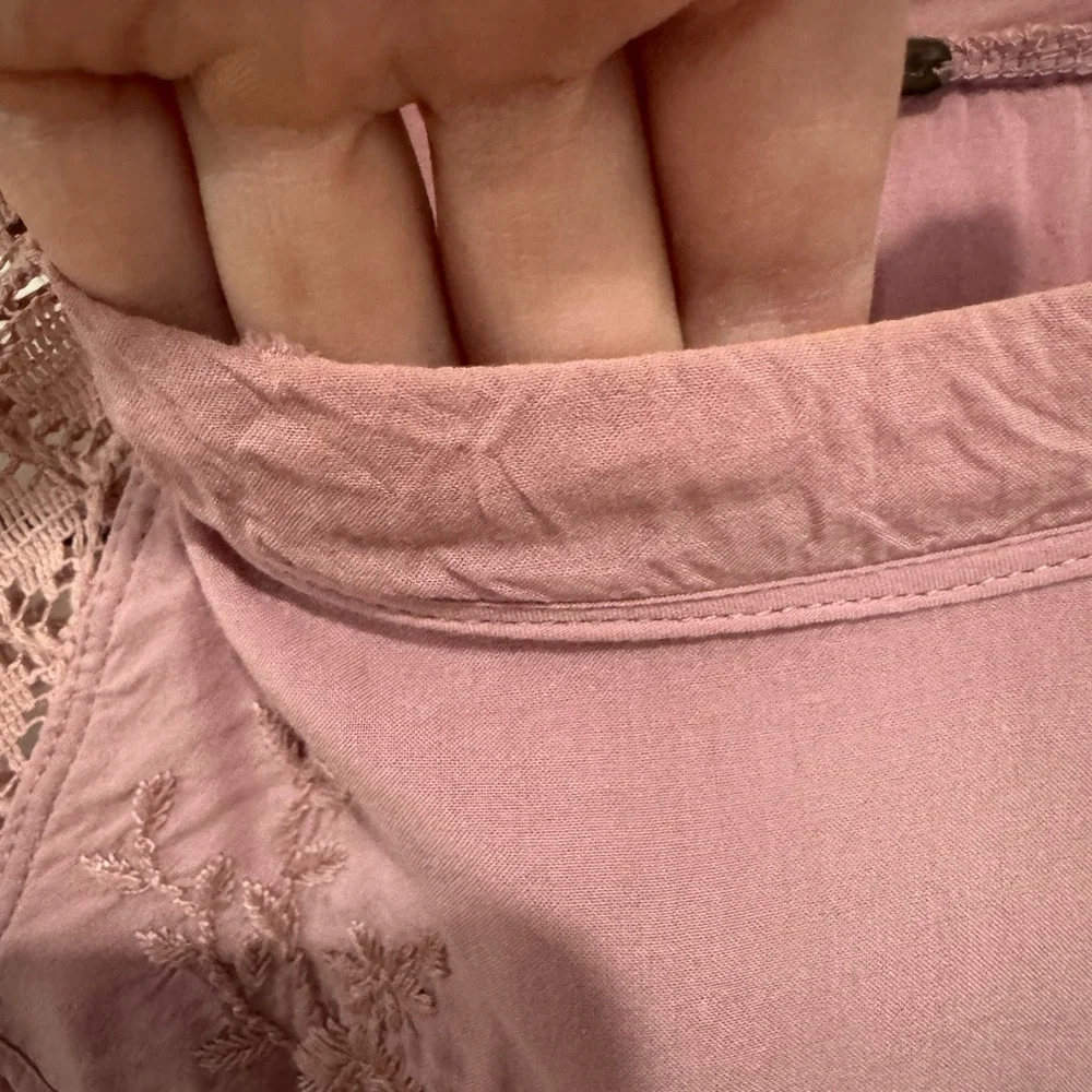 Free People Sweetest Thing Lace Sleeve Thermal‎ Boho Top In Dusty Rose M Flaw